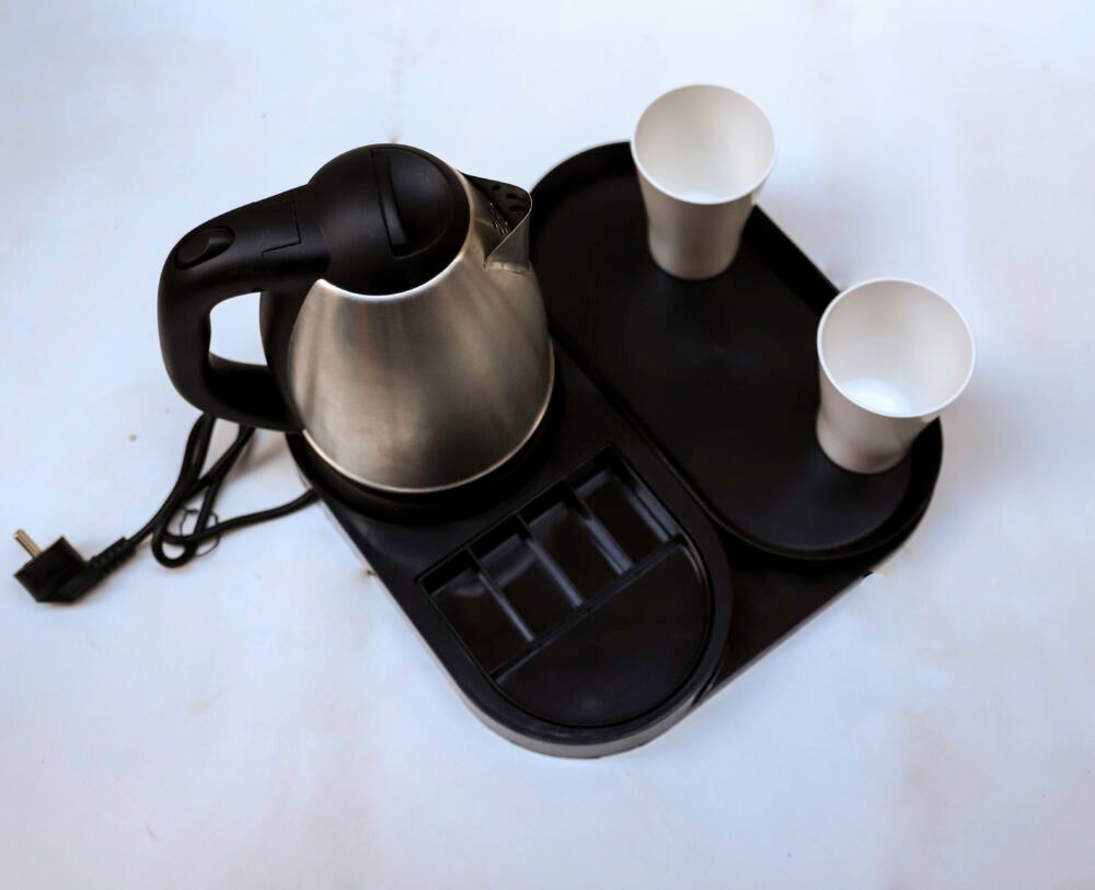 ⁦6009 WELCOME TRAY WITH KETTLE⁩ - الصورة ⁦2⁩