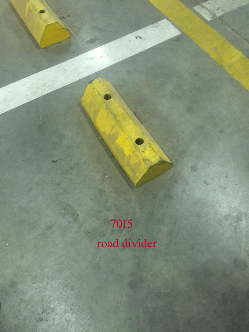 7015 road divider