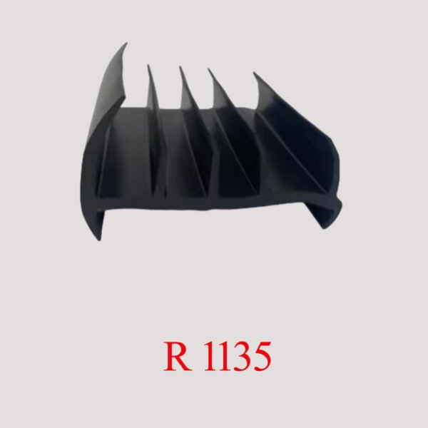 R 1135